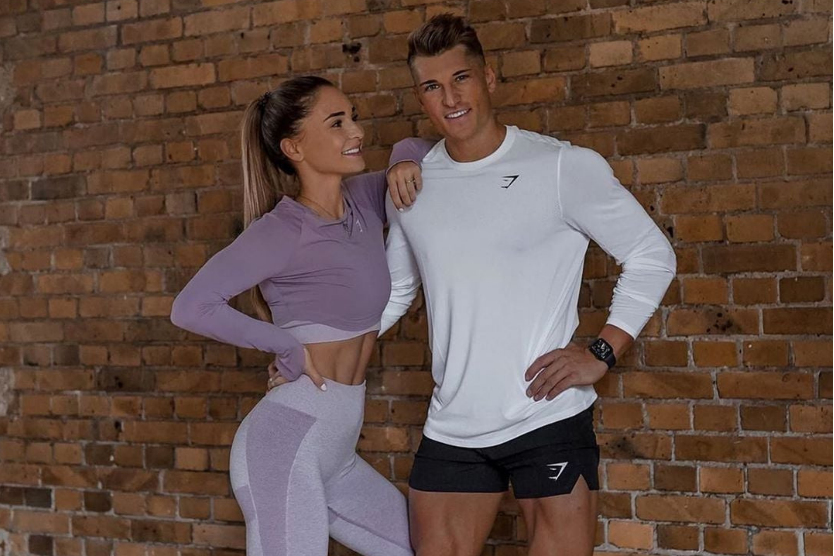 Voici des propositions de chapeaux et de méta-descriptions pour chacun des deux articles de votre blog "Créativité & Succès". Pour l'article "Gymshark : Le paradoxe de la rentabilité - Croissance record, bénéfices en chute" Chapeau Gymshark, la marque née d'un garage et propulsée par le marketing d'influence, affiche des chiffres d'affaires records. Pourtant, derrière cette croissance fulgurante se cache un paradoxe financier alarmant : ses bénéfices s'effondrent pour la troisième année consécutive. Comment expliquer ce déséquilibre et quel est le prix à payer pour une expansion mondiale agressive ?